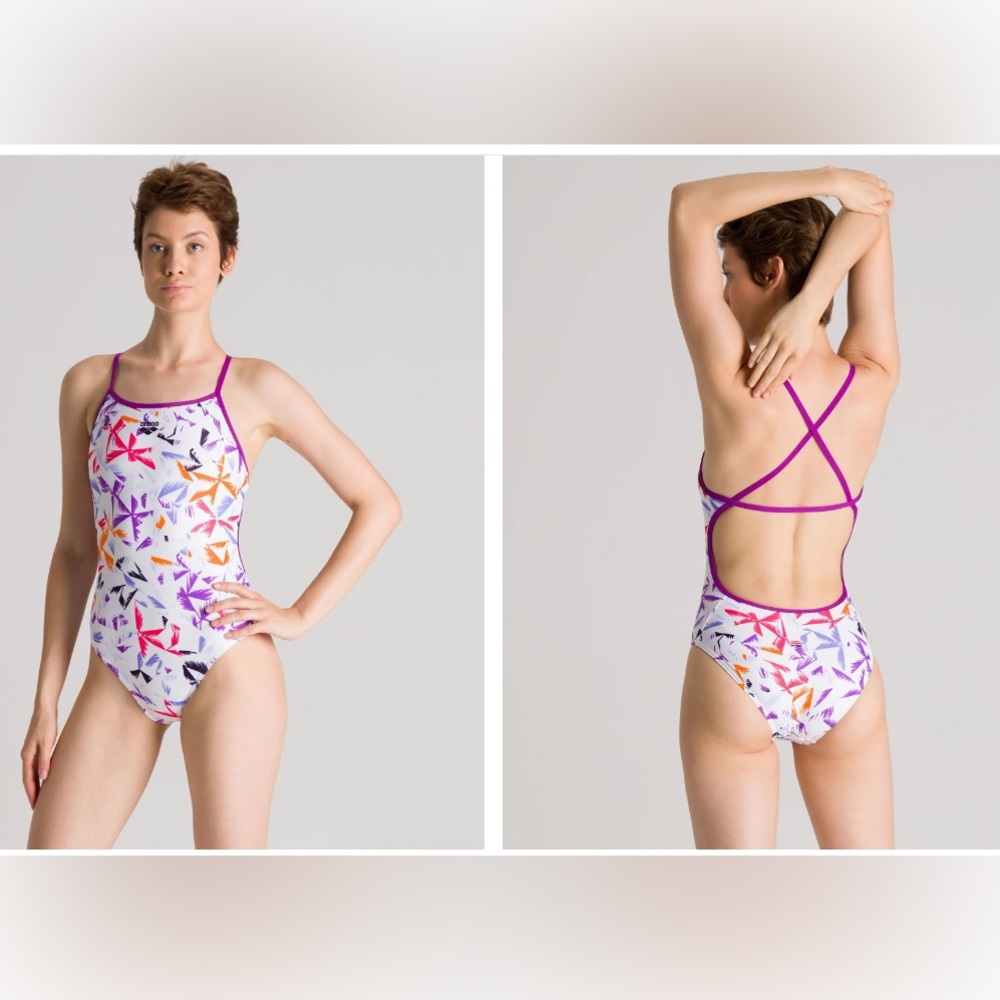NEW BRAND!! One piece swimsuit Arena